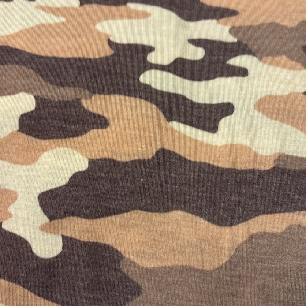 so camo v neck - Picture 3 of 4